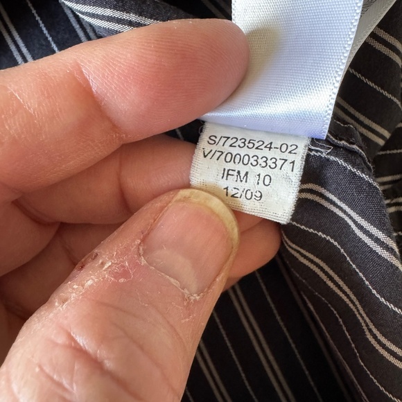 Old Navy Men's Striped Short Sleeve Casual Dress Shirt Black X-Large Preppy ON - Picture 9 of 13